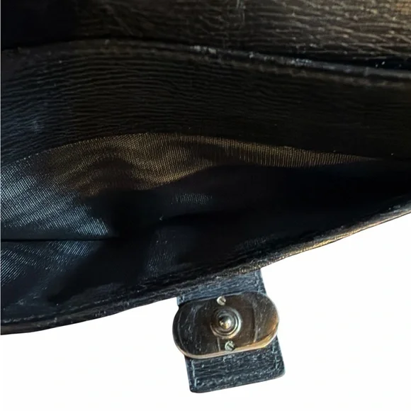Vintage Gucci Black Textured Leather Continental Wallet - Authentic - Picture 6 of 7